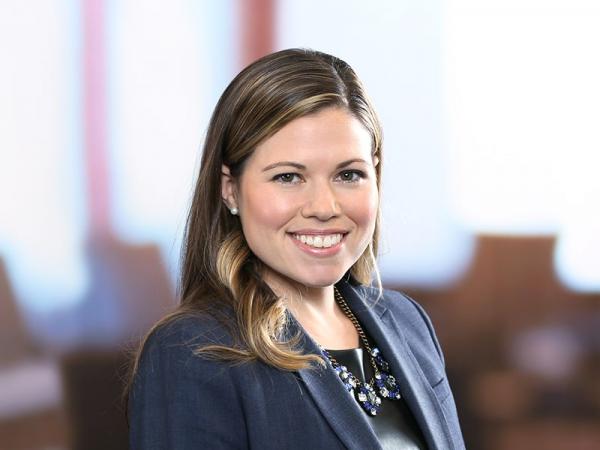 Professional Cropped Paolillo Cassandra Mintz