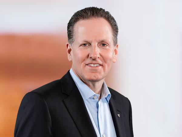 Mitch Frazer headshot